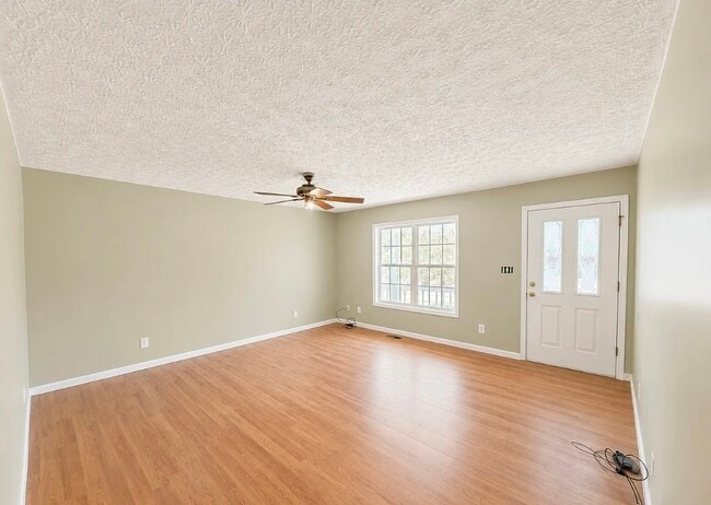 Photo - 1164 Bert Moorhead Rd