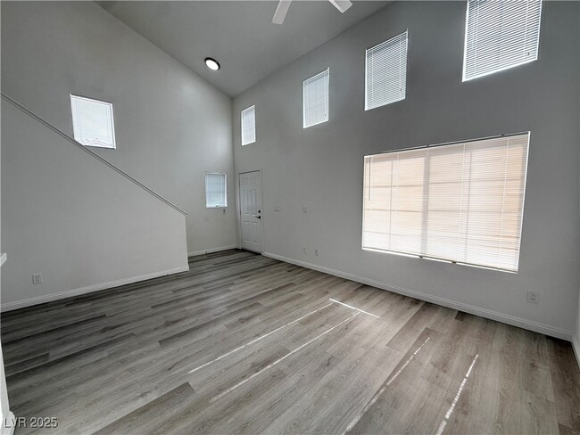 Photo - 61 Belle Point Ave