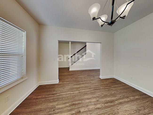 Photo - 57 S Lancaster Dr