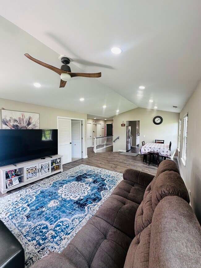 Photo - 202 E Fabish Dr Unit 202 E Fabish Drive