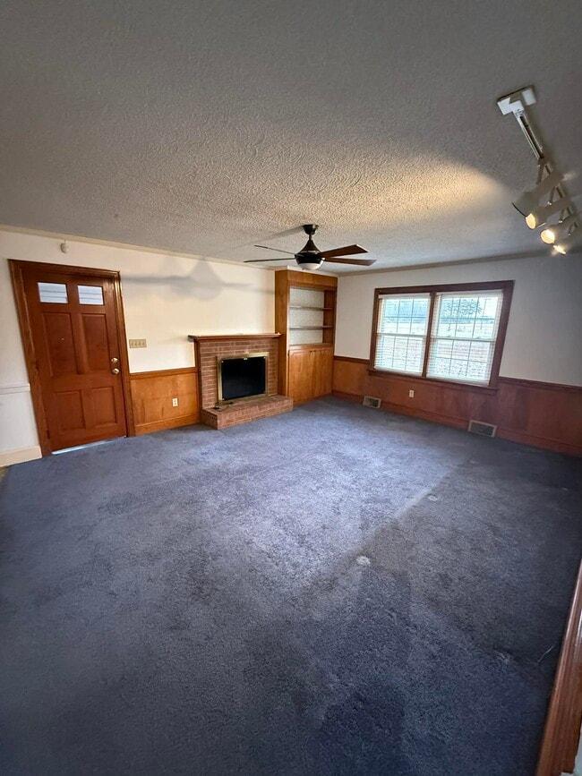 Photo - 5110 US Hwy 13 S