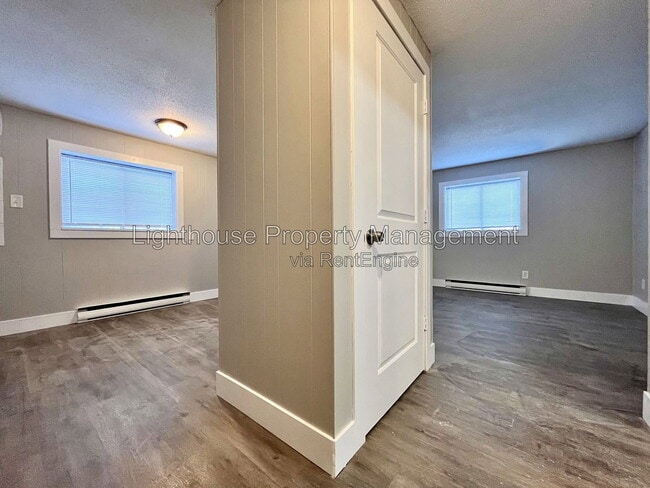 Photo - 1545 Carmil Dr Unit 4