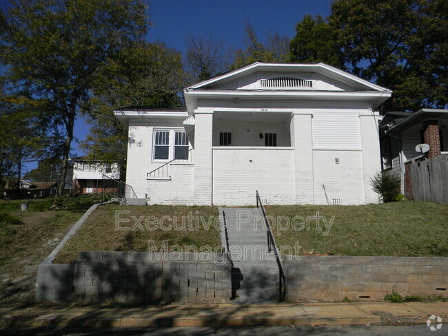 Building Photo - 2220 29th Pl Rental