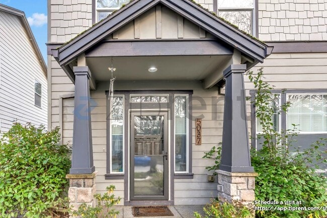 Photo - 5037 N Cecelia St