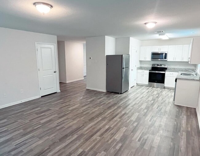 Photo - 15717 Del Norte Dr
