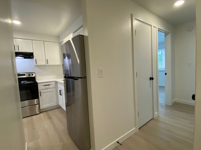 Photo - 4841 Pacific Ave Unit 1