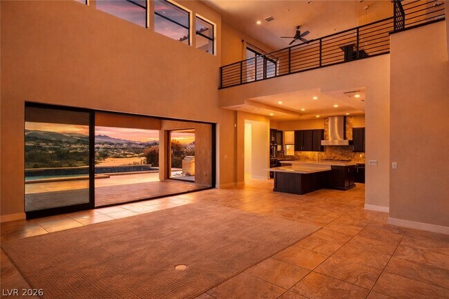 Photo - 72 Bella Lago Ave