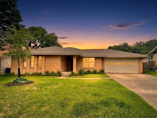 Building Photo - 6703 Rustling Oaks Trail