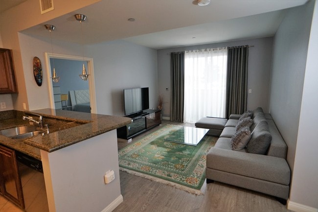 Building Photo - 13951 Sherman Way Unit 309