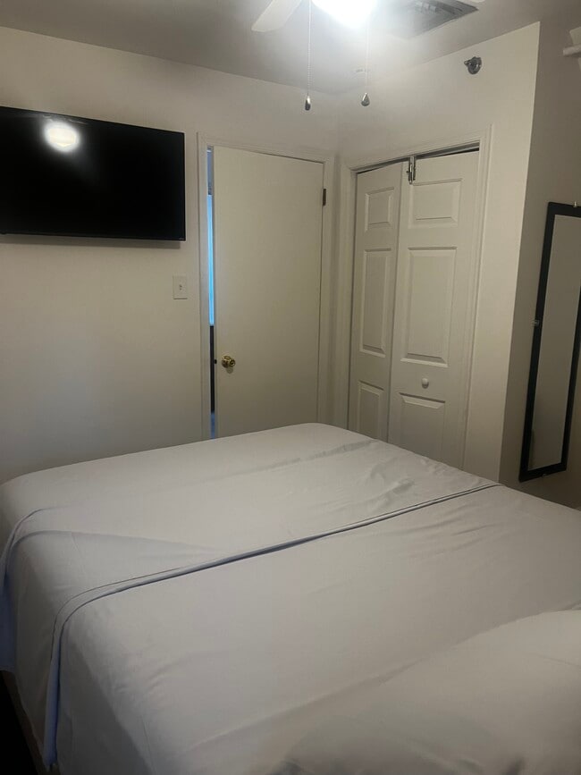 Photo - 1401 Beech Ave