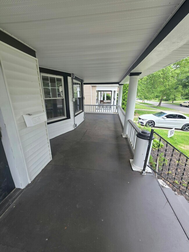 Photo - 1278 W 102nd St