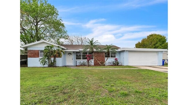 Building Photo - 1305 Estridge Dr Rental