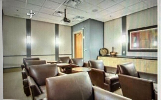 3040 Peachtree Rd NW Unit 1911