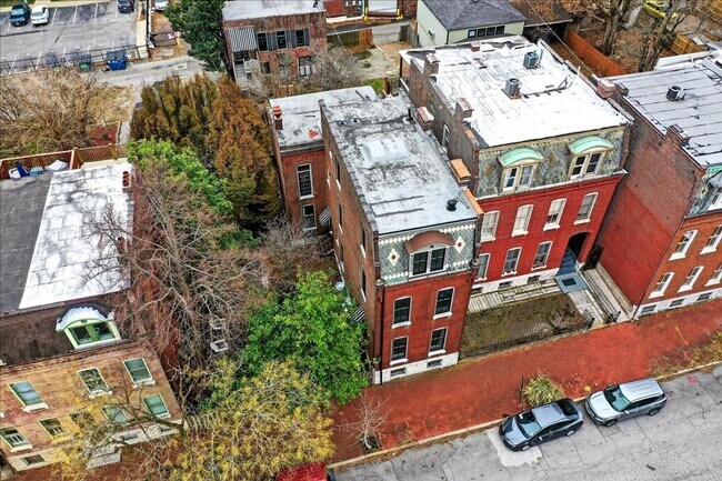 Photo - 1010 Allen Ave Unit 2F