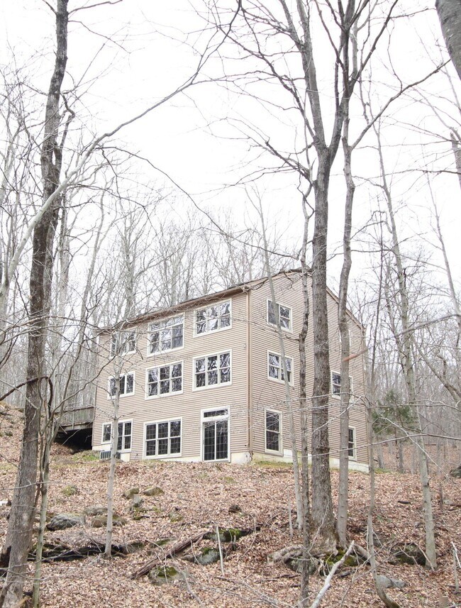 Building Photo - 38 W Mountain Ln Rental