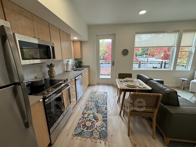 Photo - 168 Garfield St