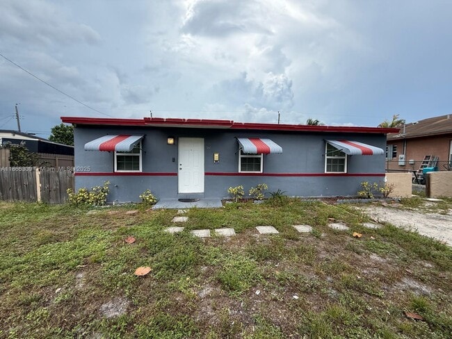 Building Photo - 381 NW 16th St Rental