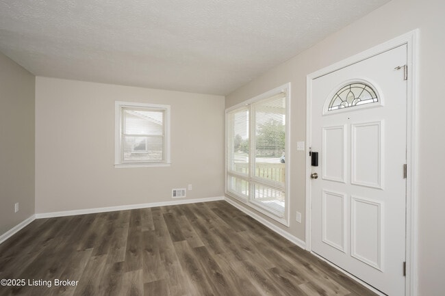 Photo - 8300 Pandorea Dr