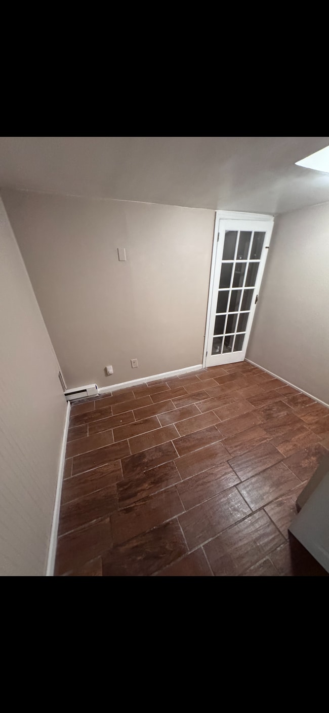 Photo - 283 Linwood Ave