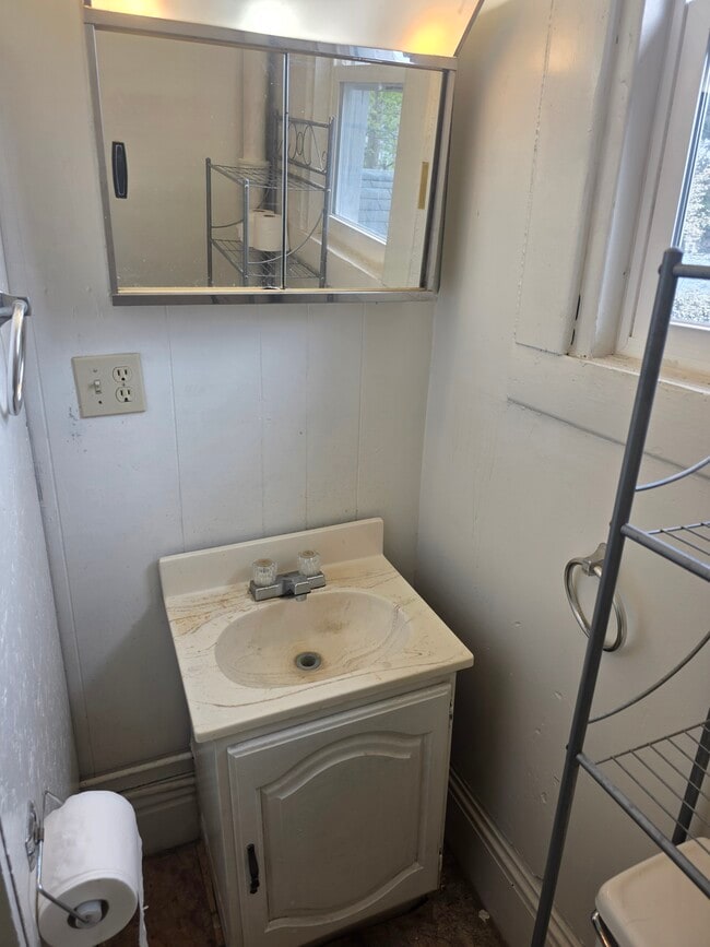 Photo - 200 1/2 Marietta St