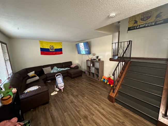 Photo - 1253 Circle Terrace Blvd NE