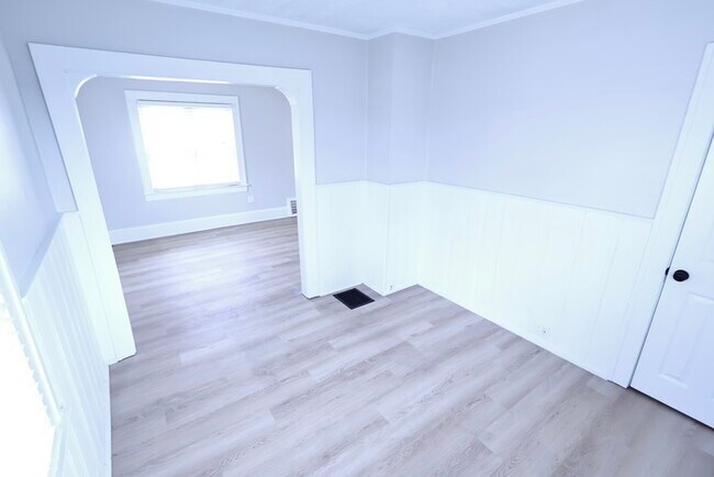 Photo - 1490 Hillside Terrace