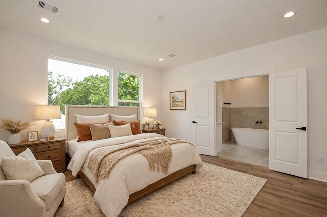 Photo - 7703 Inwood Grv Ln