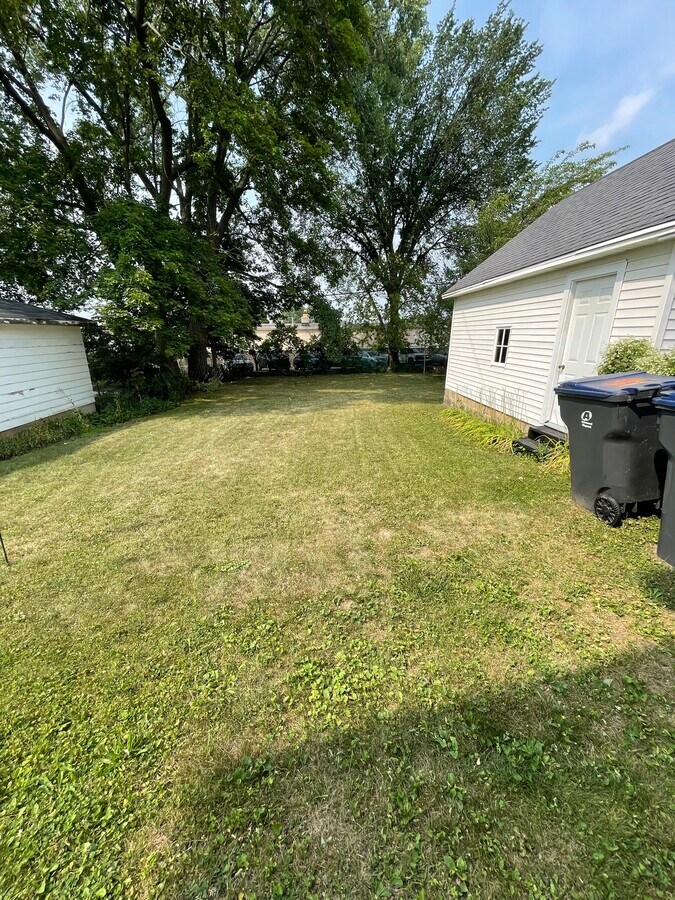 Photo - 1228 Ellis St Townhome