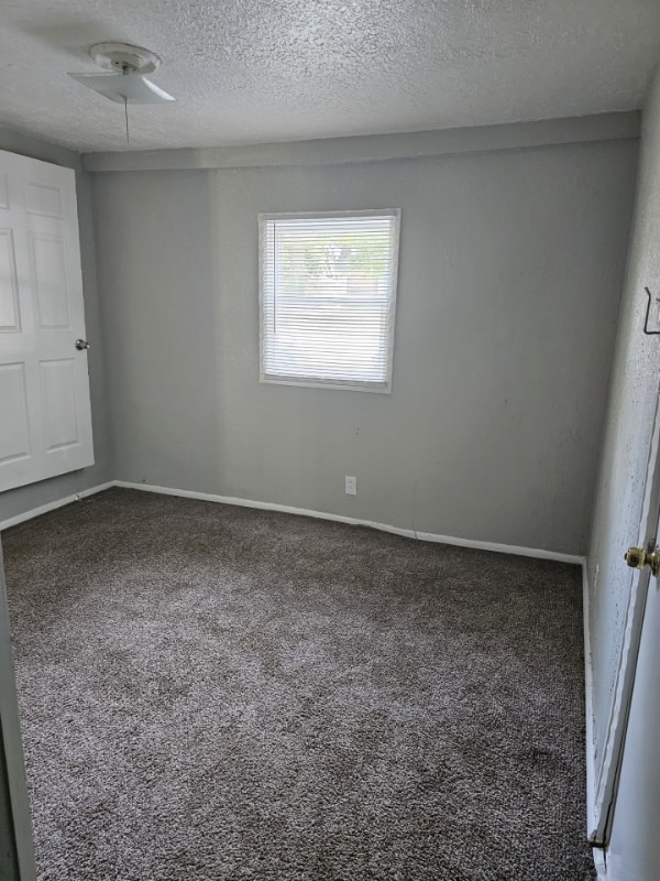 Photo - 1918 Jerome Ln