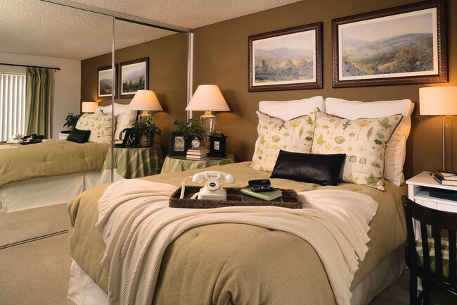Deerfield Apartment Homes