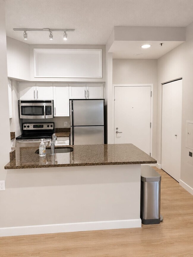Photo - 7500 Woodmont Ave Unit 217