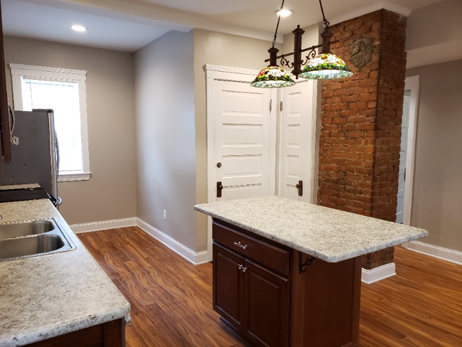 Photo - 3192 W 14th St Unidad 1