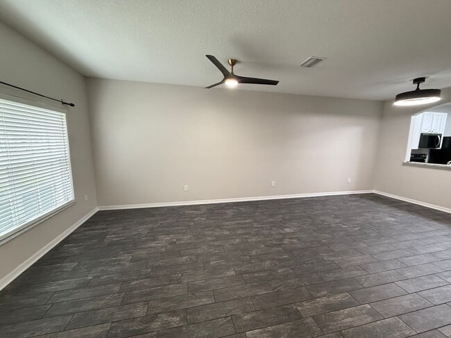 30316 Elderwood Dr