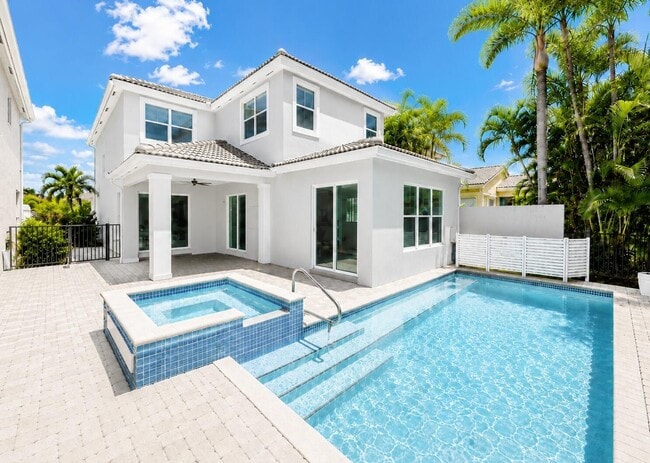 Photo - 207 Isle Verde Way