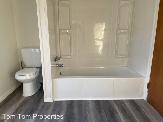 Photo - 4 br, 1.5 bath House - 23728 Route 333,