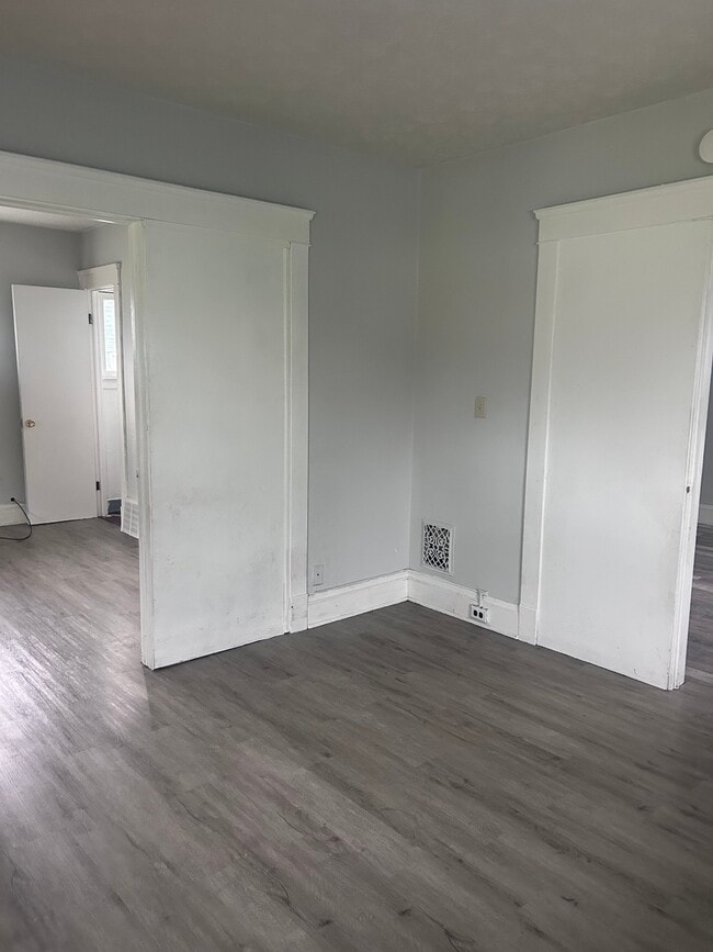 Photo - 13414 Ferris Ave Unit Up