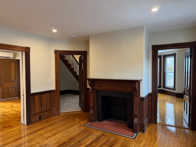 Photo - 5 Walker St Unit A