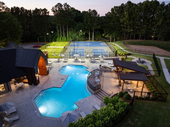 Photo - Wesley St. Claire Apartments at Lawrenceville