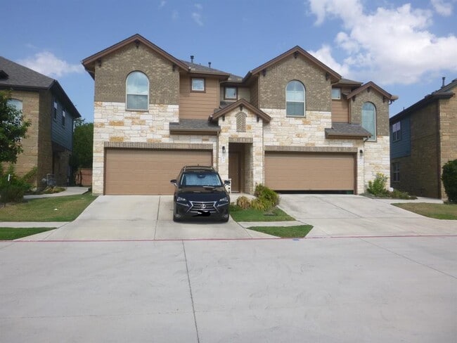 Photo - 1001 Zodiac Ln Townhome