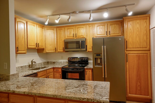 Photo - 3120 Corona Trl Unit 102