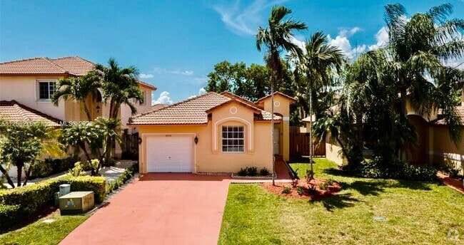 Building Photo - 8766 SW 213th Ter Rental