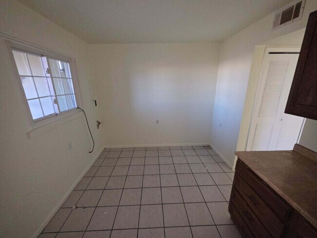 Photo - Aurora - 2 Bedroom, 2 Bathroom Duplex (13NE)