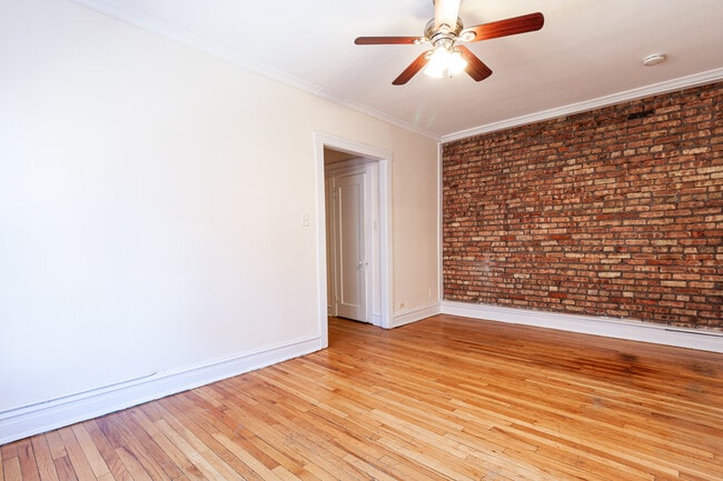 Photo - 951 W Cornelia Ave Unit 2D