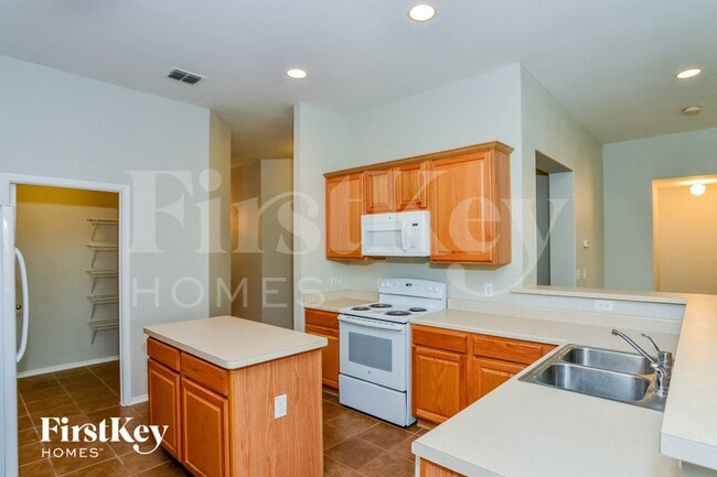Photo - 13701 Laramie Hill