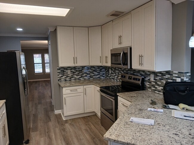 Photo - 7510 Legend Rock