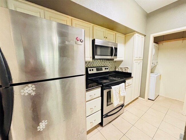 Photo - 6602 Harbor Town Dr Unit 505