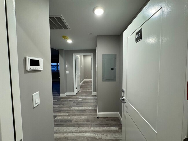 Photo - 8 Avon St Unit 402