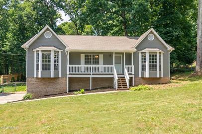 Photo - 2025 Canby Hills Rd House