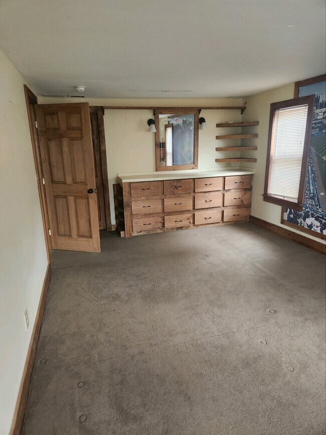 Photo - 717 Draketown Rd