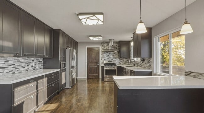 Photo - Wasatch Blvd Gem!! Hot Tub, Sauna, & Trails in Top SLC Location